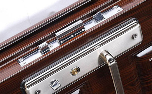 望花24小时上门开锁公司